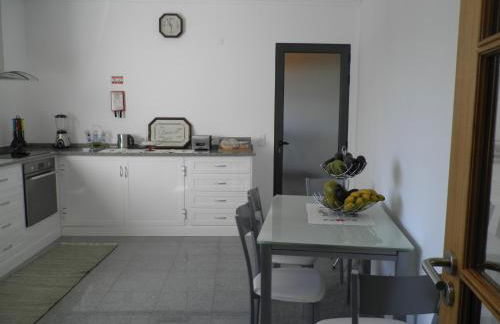 Villa Luz - Family House Vacations- Large Private Outdoor Area - Foto 27