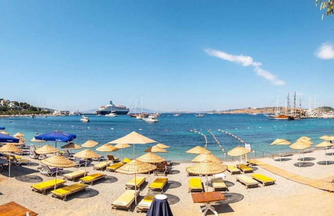 Seafront Flat With Excellent Sea View in Bodrum - Foto 52