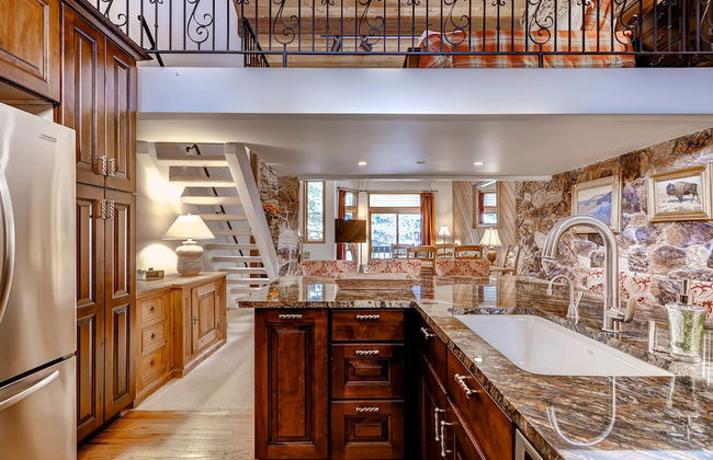 Ridgepoint Townhomes by East West Hospitality - Foto 17