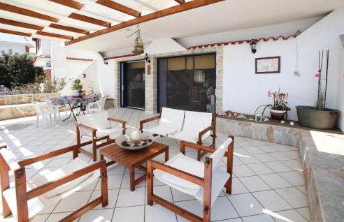 4 Bedroom Gorgeous Home In Keratea - Foto 10