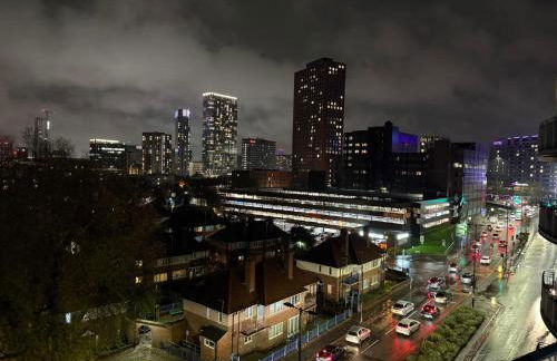 Birmingham City Centre 2-Bed with Private Balcony - Foto 15