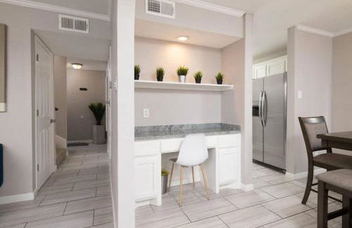 World Cup Group Stay w/ Covered Terrace - Foto 8