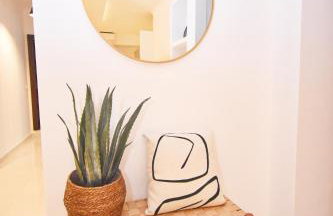 Potamos Superior Grey Apartment - Photo 24