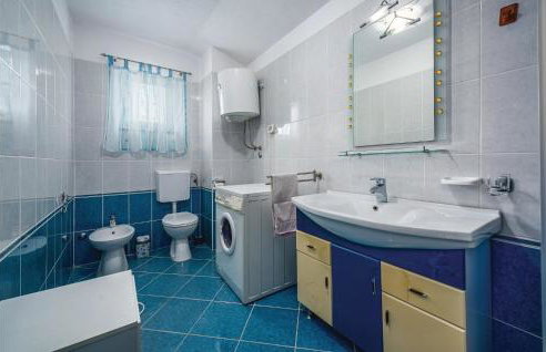 Three-Bedroom Holiday Home In Nedescina - Foto 24