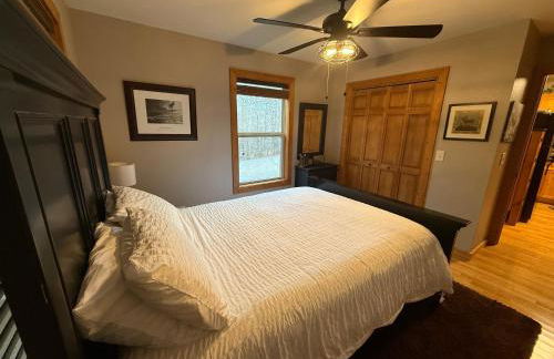 Cozy North GA Cabin 3BR3BA, Fire Pit & Game Rm - Foto 26