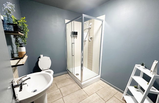 Oak Suite - 2 Bed - Sleeps 4 - Central Blackpool - Foto 7