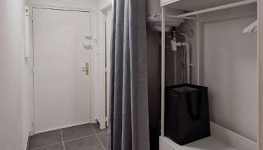 Jardin, terrasse, climatisation, à 5 minutes à pied des plages, commerces et animations - Photo 5