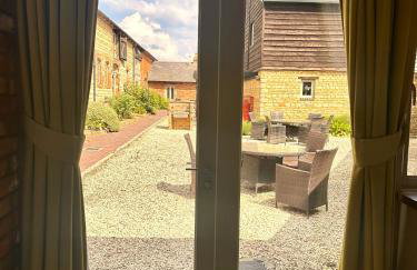 Otters Holt at Tove Valley Cottages - Foto 5