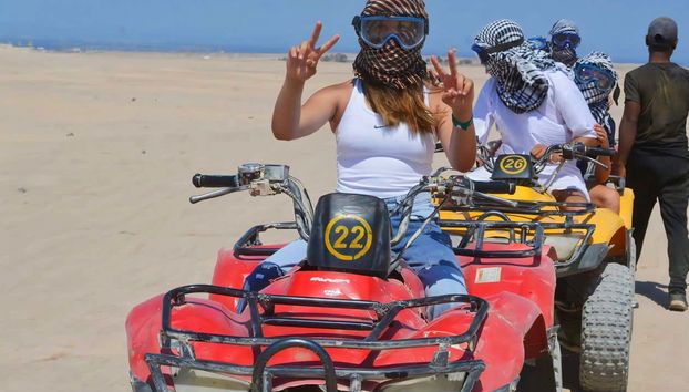 Desert Safari & Bedouin Dinner - Foto 4