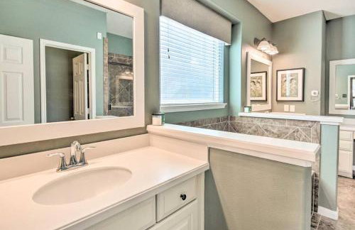 Serene 4BR Lux Home w Heated Spa Pool Massage Chair - Foto 15