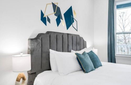 Charming Fire Pit Stay Mid-City Festive Season - Foto 28