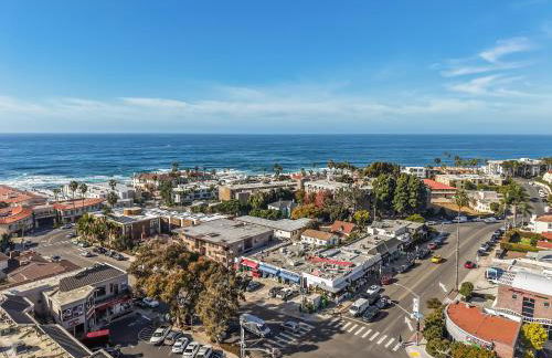 Draper Bungalow By CoastVH - Charming 1940 - Photo 26