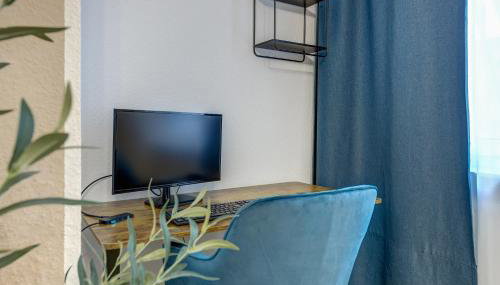 Zentrale Design Wohnung in Ufernähe - 105 qm - Parkplatz - Küche - Netflix - Foto 4