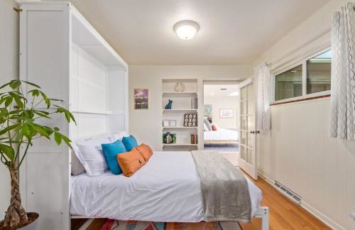 NEW! 1958 Chic Mid-Mod House - Foto 30