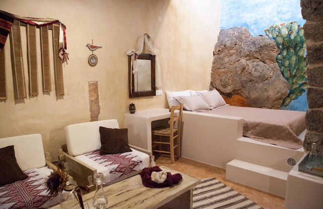 Sitanos Forgotten Neighborhood - Photo 24