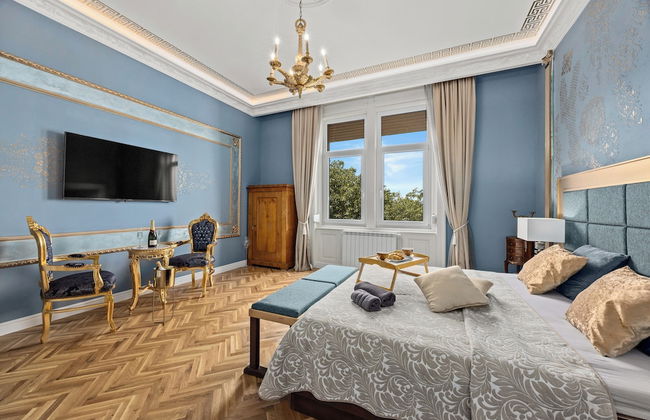 Villa Muenz Luxurious Residence - Photo 12