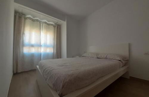 APARTAMENTOS sol y playa - Foto 8