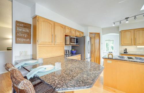 Sudden Valley Home about 1 Block to Lake Whatcom! - Foto 9