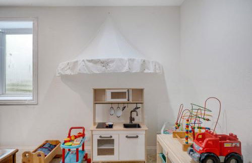 Fun with Family! Mtn-View Gem with Deck in Driggs - Foto 32