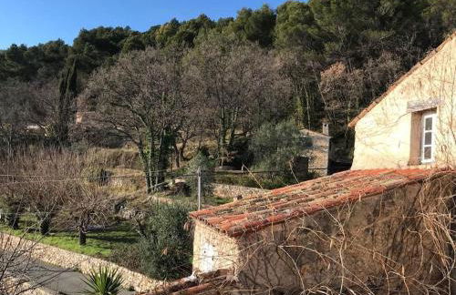 Le Baguier, maison de caractère dans hameau typique provençal - Foto 36