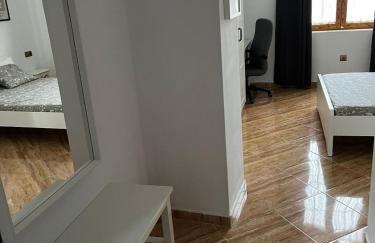 Gran casa cerca de la playa con 3 dormitorios en Pedregalejo - Photo 38