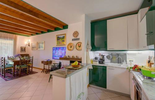 The Green Emerald Family Retreat - Happy Rentals - Foto 12