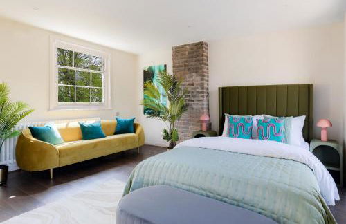 Design Haven! Big Group-Friendly 4BR City Escape in Waterloo's Coolest Corner - Foto 34