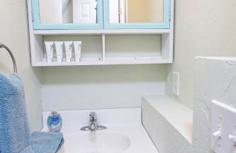 Lazy Daze Lagoon by Simple Life Rentals - Photo 9