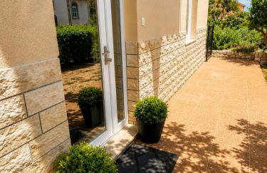 LA2 luxury apartment near Bacvice beach - Photo 26