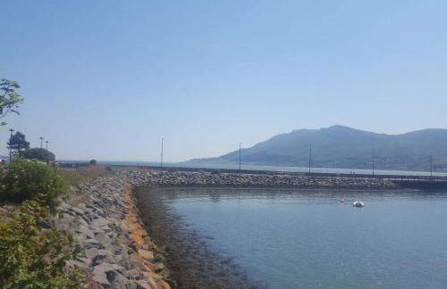 Moneydarragh Cottage with uninterrupted mountain and sea views- Hot tub available for hire at extra cost - Photo 36