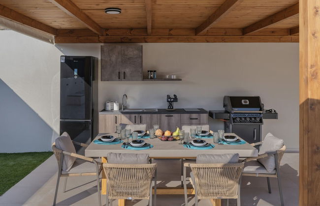 Elysian Villas - With 2 Private Pools - Foto 13