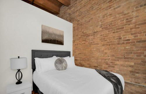 River North Rooftop With In and Out Parking 1 - Foto 10