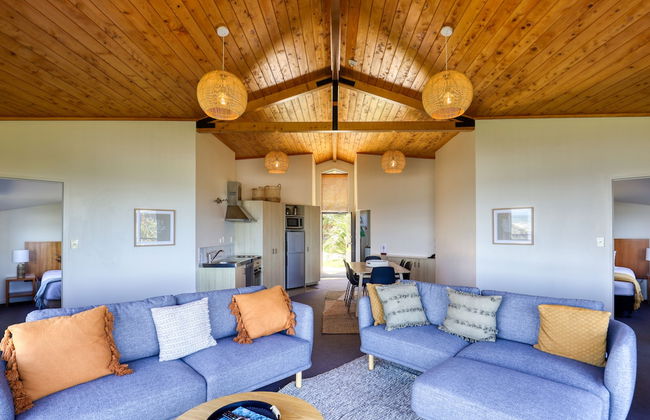 Castaways Resort - Photo 45