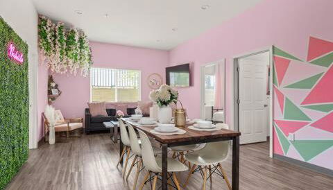 2 Condo Units! Sleeps 26! Free Parking, 5 Min DT - Foto 2