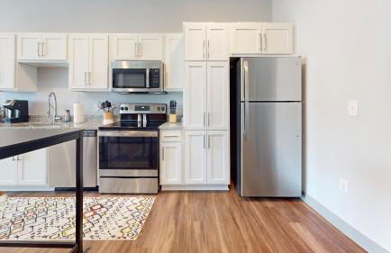 H4N Furnished Apartments at Ellipse Urban in Hampton VA - Photo 31