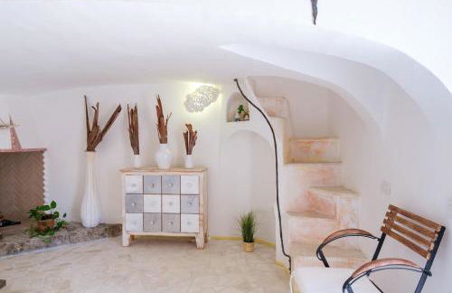 Romantic House with Bathtub in Room 5 min Porto Cervo - Foto 28