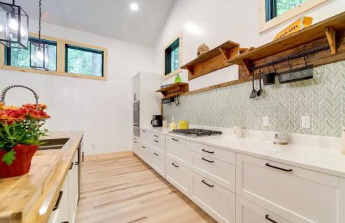 Hot Springs: 2 Cabins Waterfall & Mountain Views - Foto 5