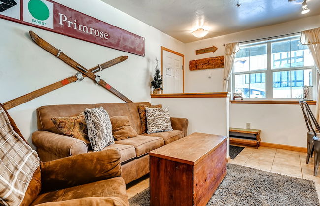 Streamside Lane Condos by CRMR - Foto 26