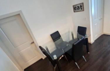 High Rise 2 Bedroom apartment in a Great location apts - Foto 35