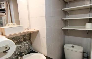 EXIGEHOME-Studio à 5 minutes du centre de Versailles-1er étage - Foto 6