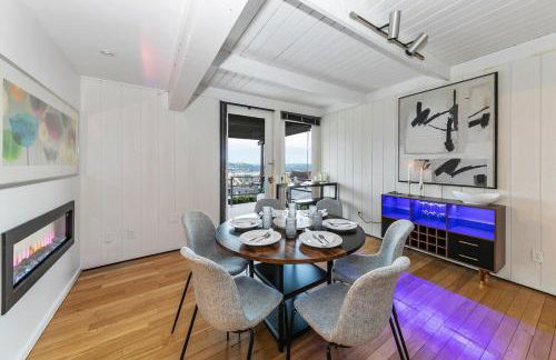 Mt Adams Lookout with Best City View and Parking - Foto 46