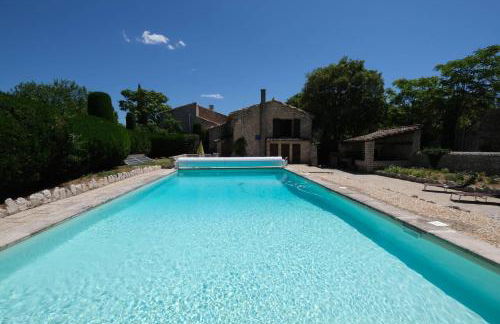 typical mas provençal with swimming pool in a small hamlet near mouriès in the alpilles in provence- 8 persons - Foto 34