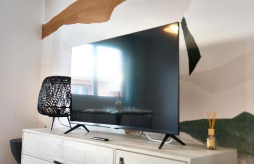 Éclat Doré Bondy Suites Free Parking - Foto 8