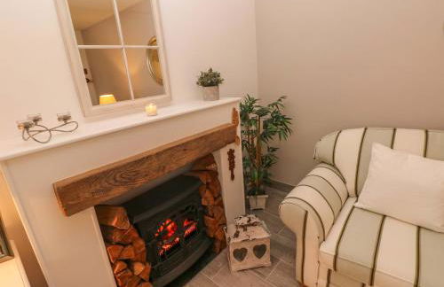 Little Cloud - Photo 8