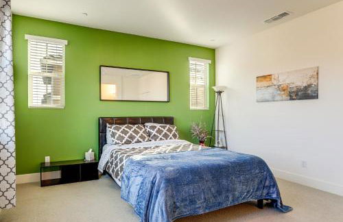 7 Mi to Dtwn Sacramento Peaceful Gem with Patio! - Foto 14