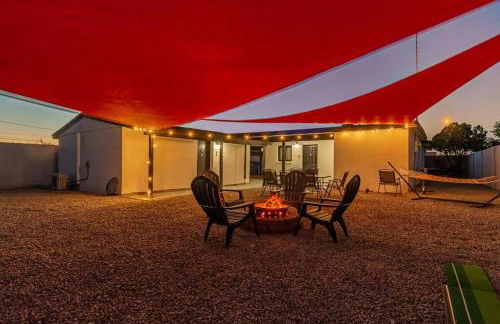 Phoenix Retreat - 2 Bedroom Home with King-Size Bed - 3 Smart TVs - 10 min from Airp - Unit A - Foto 1