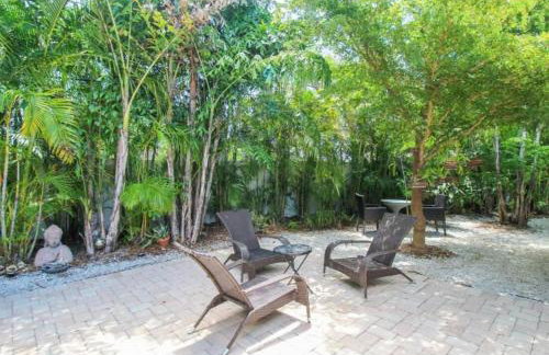 Zen 2BR home 10 min from Siesta Key - Palm Garden - Foto 39