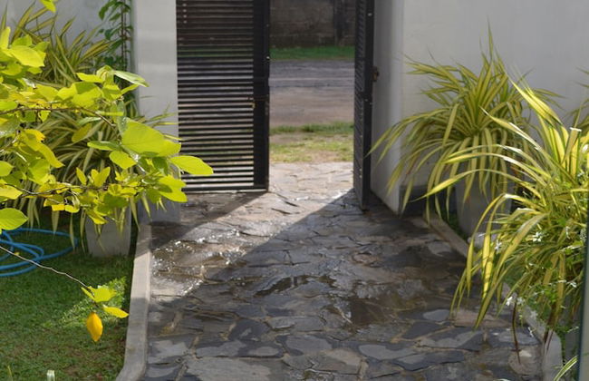 Silina Airport Residence in Katunayake - Photo 21