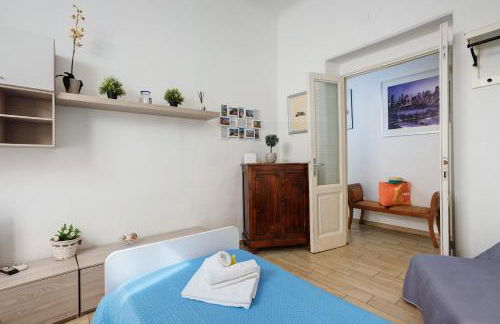 La First Ludy - Photo 16