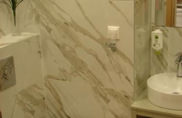 FOUR REASONS - Foto 47